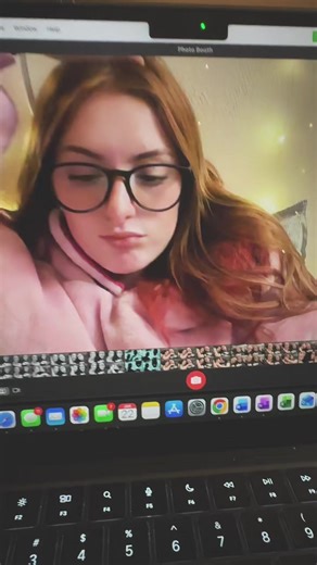 j (@hjss.103021)’s videos with original sound - *𖦹꩜🐞*ೃ༄