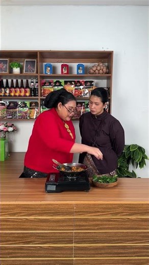 Lime leaves can make your food smell good! #firecrackerjagoan