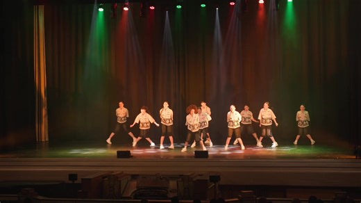 This is what our Street Teams train for 🔥 Stage. Lights. Confidence. Want to be part of this? 👀 #tbcda #tbcdanceacademy #tbcdance