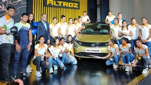 Tata Motors felicitates Indian Olympic athletes, who missed Bronze, with Altroz