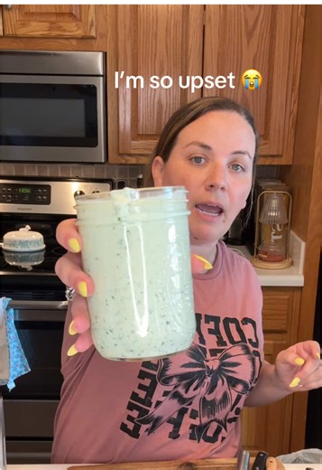 Delicious Copycat Chuy’s Jalapeno Dip Recipe