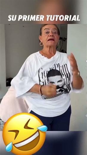 😂La abuela su primer tutorial!!! #humor #memes #trending #video #fyp
