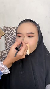 Akhirnya kita ambil job makeup lamaran lagi | Yeni