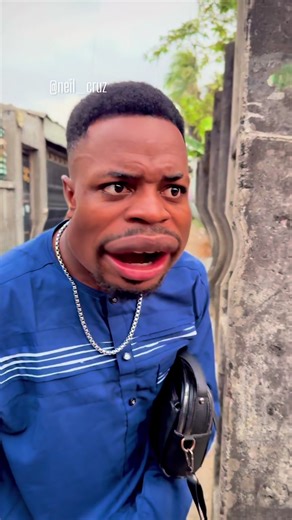 Sortir avec une fille qui vit encore chez ses parents 😂💔 @La plus belle 🥰❤️ @Shadow pro @kalifa officiel @LUNE 🌙 🇨🇲 #neil_cruz #justforfun #comedie