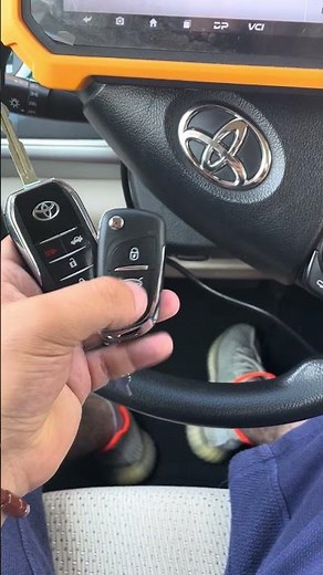 Toyota camry v40 how to programm a new key and remote we must copy the transponder and program it