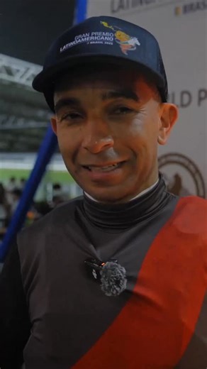 Moreira’s Latinoamericano! 🇧🇷 ‘Magic Man’ and OBATAYE win South America’s biggest race in front of a home crowd at Gavea. #Latinoamericano | World Horse Racing