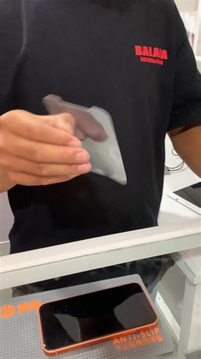 🟢 𝗖𝗔𝗖𝗛𝗘 𝗘𝗖𝗥𝗔𝗡 𝗛𝘆𝗱𝗿𝗼𝗴𝗲𝗹 𝗨𝗹𝘁𝗿𝗮 𝗣𝗿𝗼 𝗠𝗮𝘅 ‼️ ❌ Ny cache écran vao ilay voadona kely dia mora vaky ? tsy afera izay, mampiasà an'ity.. ✅ Cache écran Hydrogel Pro max ✅ Mafy sy matanjaka tsara ary mahatanty choc na vato na marteau na voahitsaka camion aza.🤣🤣 ✅ Matériaux spécial résistant, mety amin'ny fitaovana misy écran rehetra na téléphone na tablette na montre connecté. 👉 Ampiasao ny 🔥CODE PROMO: 𝗧𝗦𝗬 𝗥𝗘𝗦𝗬 🔥fa 40.000 Ar au lieu de 50.000Ar ny Prix 🥰 📍Bali 