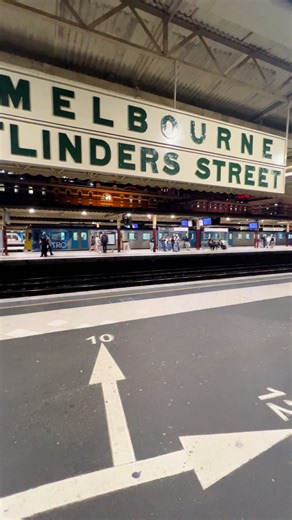 Discover Flinders Street Station at Night in Melbourne