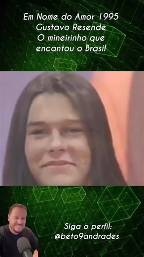 O mineirinho Gustavo encantou o Brasil em 1996, quando participou do programa Em Nome do Amor. Carismático, simpático e de fala mansa, conquistou não só o público, mas também o próprio Silvio Santos. Hoje, Gustavo vive uma nova fase — casado e pai de quatro filhos, construiu uma linda família. Acompanhe até o final do vídeo e veja como ele está atualmente! Sigam o Instagram dele: @ogustavo_resende e mandem aquele abraço! #EmNomeDoAmor #SilvioSantos #Anos90 #TelevisãoBrasileira #Nostalgia #SBT #A