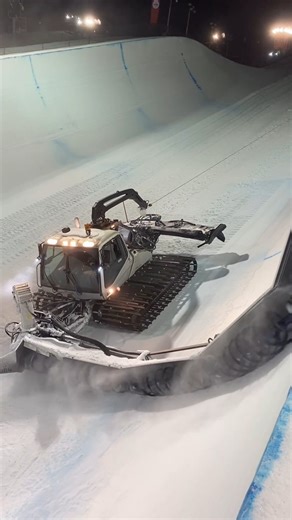 Setting the stage for the halfpipe action: Snow Rodeo World Cup 2024 Edition 🕹️ 🚀 WinSport's Canada Olympic Park 📍 Credits: Adam Larson 🎥 #Prinoth #forperfectslopes | Prinoth Snow Groomers