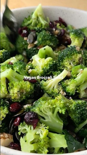 Vegan Broccoli Salad