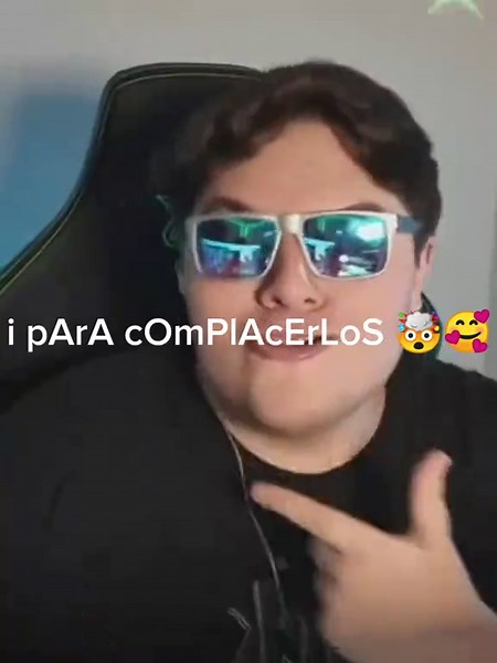 Diversión y Memes de Betillo, Abrahaham y Hollman