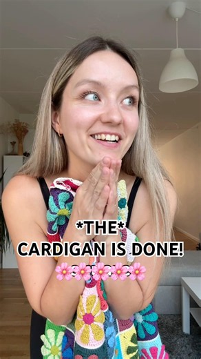 Just finished my retro daisy granny square cardigan 🥹