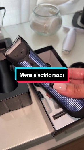 Mens manscaping #manscaping #electricrazor #tiktokmademebuyit