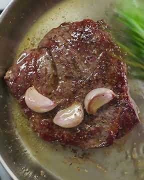 Jamie Oliver by Tefal Cook Smart Uncoated Frying Pan - Stainless Steel 24/28cm