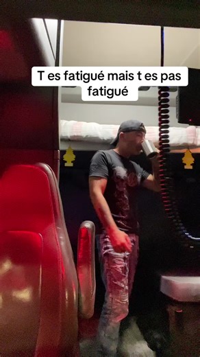 French_in_Canada (@french_in_canada)’s videos with Montagem essencial - MC BF & DJ Yuzak & MC Caja