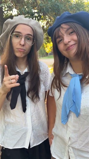 Advertisement for Amanecer Criollo of Gualeguaychú, E. R. — Soledad and Azul Jacquemain