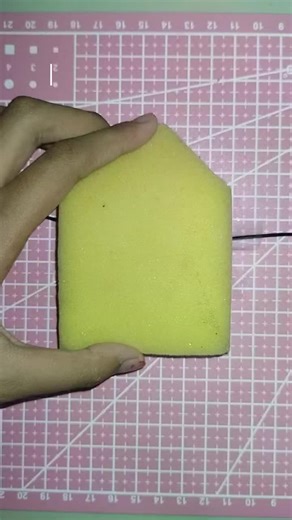 Exploring Random ASMR Sounds with a Headset