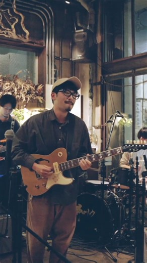 Toshiki Soejima on Instagram: "【New!!!】 YouTubeで公開してきたライブ映像の中から、 特に反響の大きかった公演を“Live EPシリーズ”として 音源作品としてリリースしていく企画 TOSHIKI SOEJIMA LIVE EP SERIES 今回は「Life is Better」も収録している “Live in Tokyo”を再リリース！ 音源を一からリマスターし、Dolby Atmosにも対応。 その日のグルーヴや空気感を、より臨場感のあるサウンドで楽しんでもらえるようになっています。 先日リリースされた “Live at Grapefruit Moonとあわせて お気に入りの環境で聴いてみてください！ 改めてこのセッションを実現させてくれたSHUREさん、演奏してくれたメンバー、お越しいただいたお客様に感謝です！ @naho_kimama @fumi2j @UtanoD @tatakiyagroove @guitar_and_me0909 Camera by @toshikishibata Mix by @somaphiq Artwor