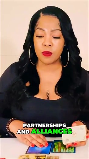 Everyone Can’t Sit At Your Table In 2026! #fyp #tarot #toxic #twinflame