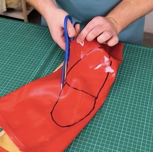 Boot rebirth: a shoemaker's sustainable magic! | 5-Minute MAGIC