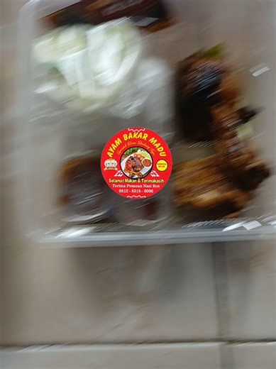 @Pesanan Kak'VE utk Acara Medhangin Guru di Sekolah Paket Nasbox 25.000 isi -Nasi -Ayam Bakar Mini -Tempe Bakar -Sambal Goreng Ati ampela -Sambal bajak -Lalapan -Kerupuk Udhang -Sendok Barakallah Kak VE Selalu Langganan Disetiap Acara Berkah,Barokah,Nelimpah...deraaass Rejekinya...Aamiin #tegallakalaka #tegal #ayambakartegal 9