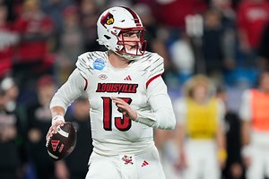 Jack Plummer's Draft Profile | Louisville, QB Scouting Report