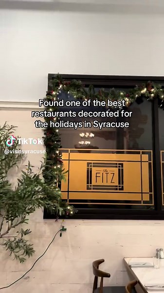 We found one of the best restaurants decorated for the holidays in Syracuse 😍🎄 We love the decor at Oh My Darling and The Fitz. Where else should we go? #VisitSyr #Syracuse #CentralNY #SyracuseNY #HolidayDecor