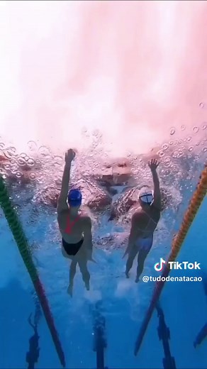 Fun Water Gymnastics: A Playful Twist on Pool Workouts
