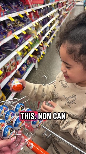 The Sweet Bond of Siblings: Shopping Together