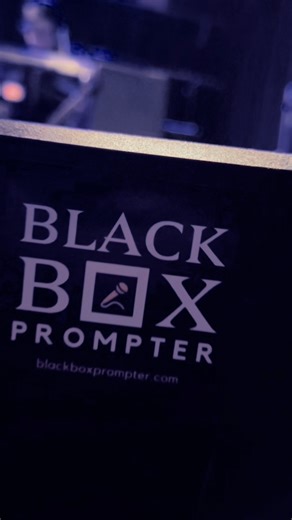 I wish I knew this before I started playing live… 🎤✨ Your audience isn’t just listening they’re watching. They see where your eyes go. How you move. How confident you feel on stage. Phones, tablets, and music stands might feel practical… but from the crowd, they read as hesitation. That’s why professional artists use confidence monitors not to remember lyrics, but to stay present. Knowing the words are there if you need them frees you up to focus on what actually matters: your voice, your movem