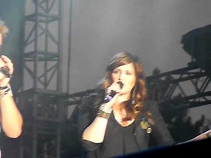 Lady Antebellum- Hello World with lyrics