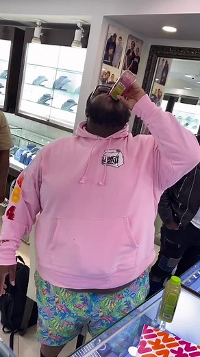 Was chugging an entire bottle of healthy beet juice worth it for @realbfbdapackman ? #icebox