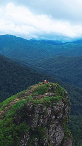 27K views · 495 reactions | Sukoon ✨❣️ In Frame @nishidamujeeb ✨ Location - Parunthumpara, Idukki District- Kerala Parunthumpara is a village in the Indian state of Kerala’s Idukki District. It is a small scenic location near Vagamon en route to Peerumedu. Parunthumpara is located 6 km from Peermade and 25 km from Thekkady. #parunthumpara #idukki #vagamon #explore | tripwithmp | Facebook