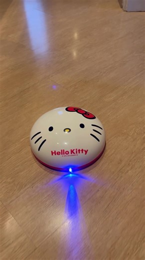 Hello Kitty Robot Cleaner @Hello Kitty Brasil @hellokitty #hellokitty #hellokittylover #hellokittyandfriends #hellokittycheck #hellokittybrasil #hellokittymania #casadahellokitty #fofurasdahellokitty #fofurasdafabiola #casinhadahellokitty #hellokittyhouse #casinhadeboneca