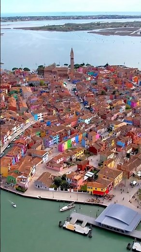 Burano: Italy’s Colorful Island