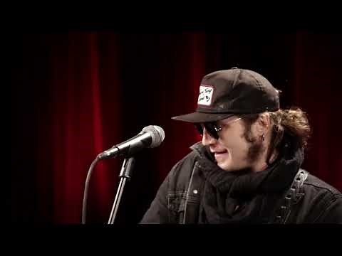 Bishop Gunn - Devil is a Woman - 11/28/2018 - Paste Studios - New York, NY