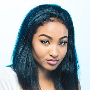 Shenseea – Age, Bio, Personal Life, Family & Stats | CelebsAges