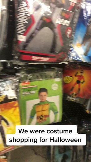 DIY Modelo Man Costume | Heartwarming Halloween Idea