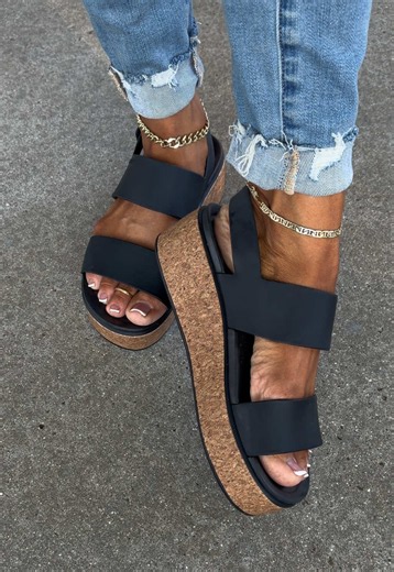 Croc Platform Sandals: Best-Selling Crocs for Comfort & Style