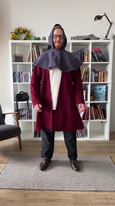 🎥 Creating authentic medieval looks is a breeze! Have a look at our featured items and elevate your medieval wardrobe! Visit burgschneider.com now! 🎯 | Burgschneider