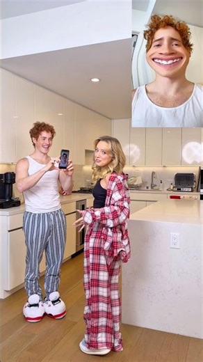 FLIP CAMERA PRANK 🤣🙀