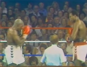 Ernie Shavers vs Larry Holmes al Caesar Palace nel 1979: Il pugno più potente a non aver mai fatto un KO 🥊 | Team Iacono
