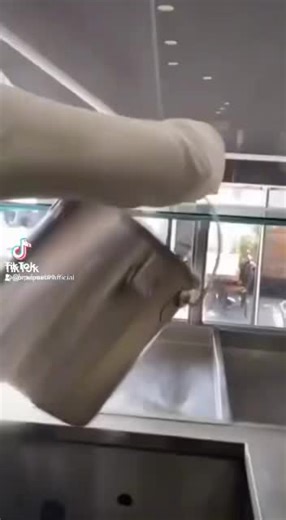 #💯haitian@patricialesp90 @layofficiel @bradpeet00 @lauraeugene20