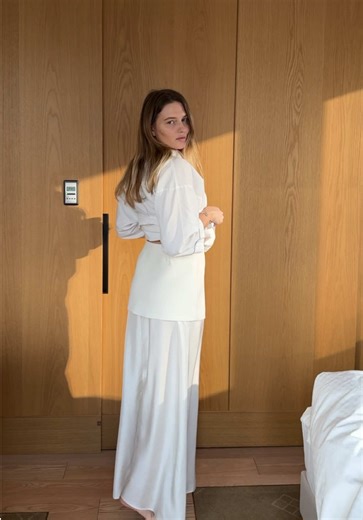 Styling my new skirt for an evening out in Japan 🤍 #japan