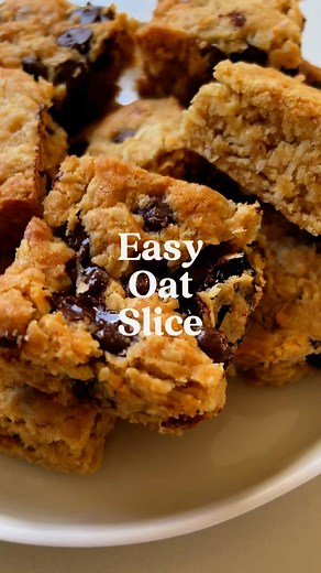 2K views · 21 reactions | An easy snack-on-the-go or lunchbox treat ❤️ RECIPE: https://www.sweetestmenu.com/easy-oat-slice/ | Sweetest Menu | Facebook
