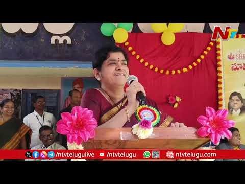 Justice Madhavi Devi Inaugurates Computer Lab and Digital Classroom at Nagarkurnool ZP School | NTV