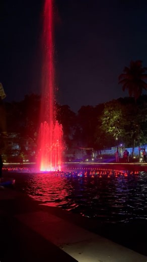 Guess Where & what? 🫡🌋🎸 #show #reels #shorts #viral #love #magic #water #park #colors #life #yt