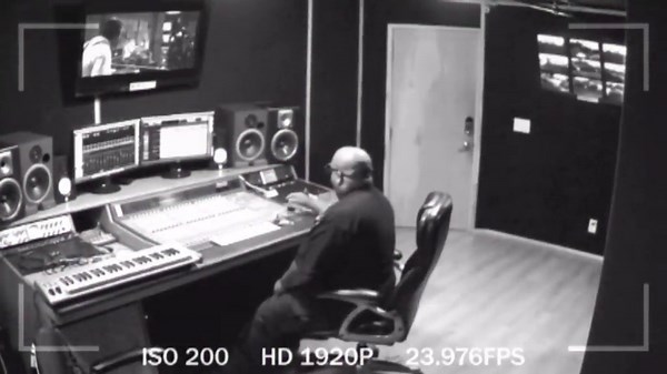 CeeLo Green falls to the floor after phone explodes in his face