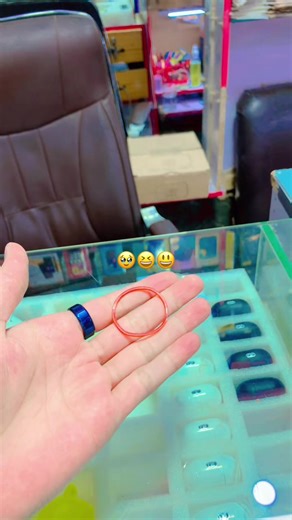 iPhone 16 Pro vs iPhone 11 Display Size Comparison